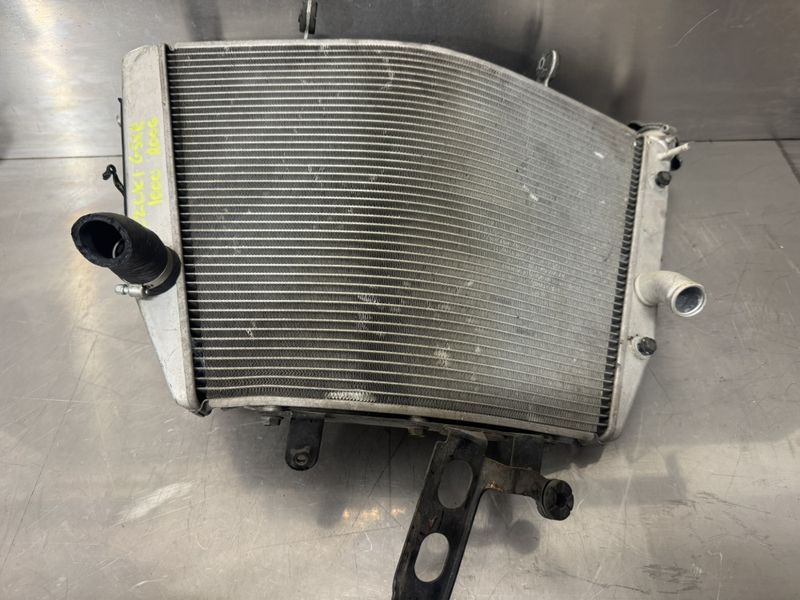 Suzuki GSXR 1000 2006 K6 Radiator 