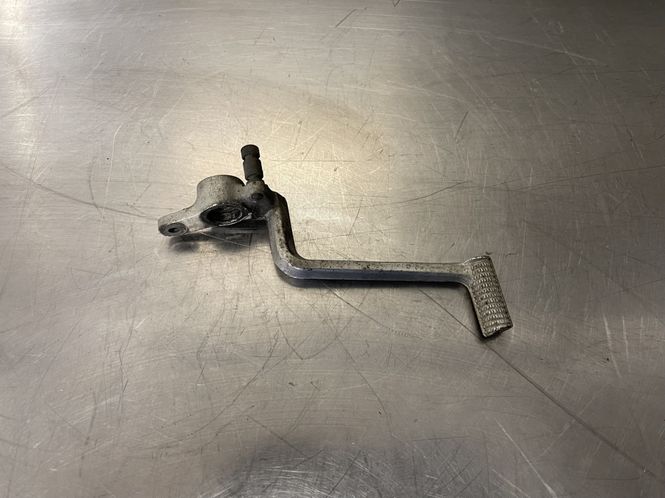 Hovedbilde Suzuki GSX-R Hayabusa 1300 2002 Bremsepedal