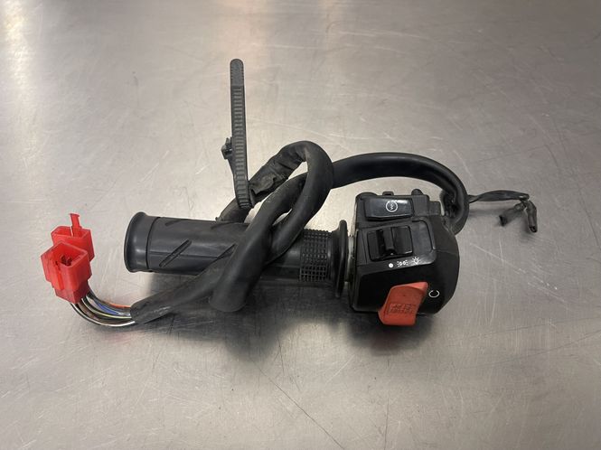 Hovedbilde Honda CBR 600F 1999 Bryterpanel høyre