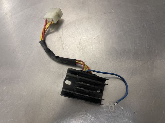 Hovedbilde Aprilia RS 125 2006-2010 Spenningsregulator