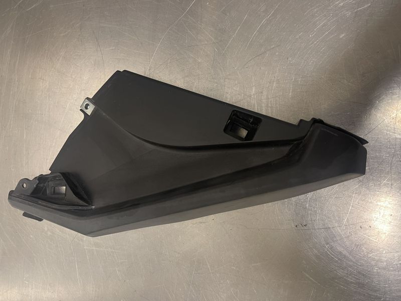 Honda FORZA NSS 125 2017 Kåpe indre venstre