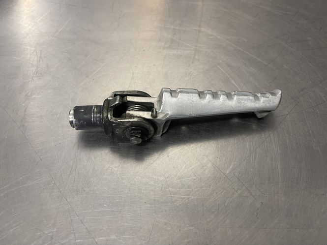 Hovedbilde Yamaha YZF R125 2008-2013 Fothviler fører venstre 