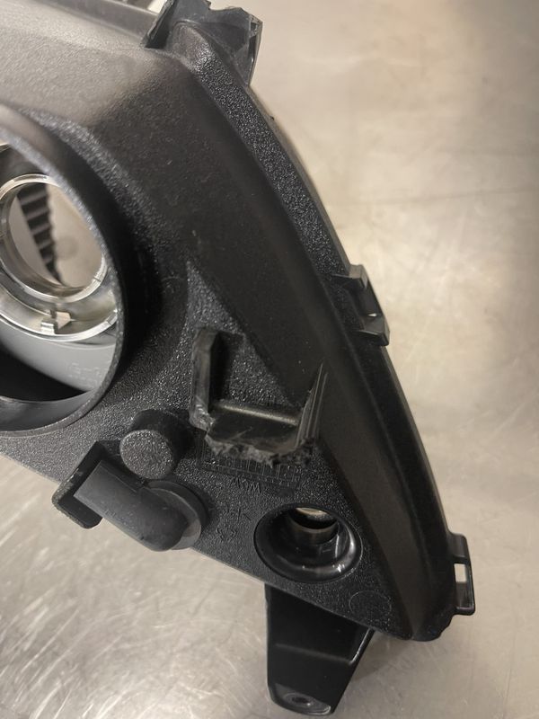 Yamaha YZF R125 2014-2018 Frontlykt venstre 