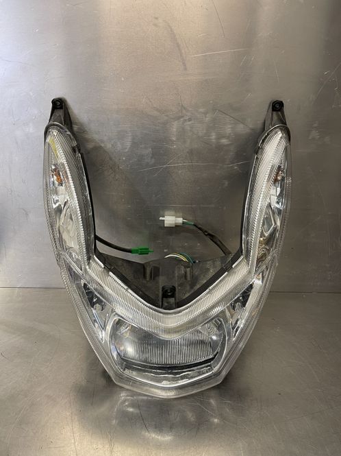 Hovedbilde Peugeot Kisbee 2019 Frontlykt