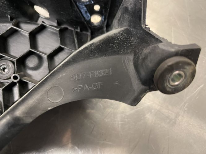 Hovedbilde Yamaha YZF R125 2008-2013 Frontbrakett 