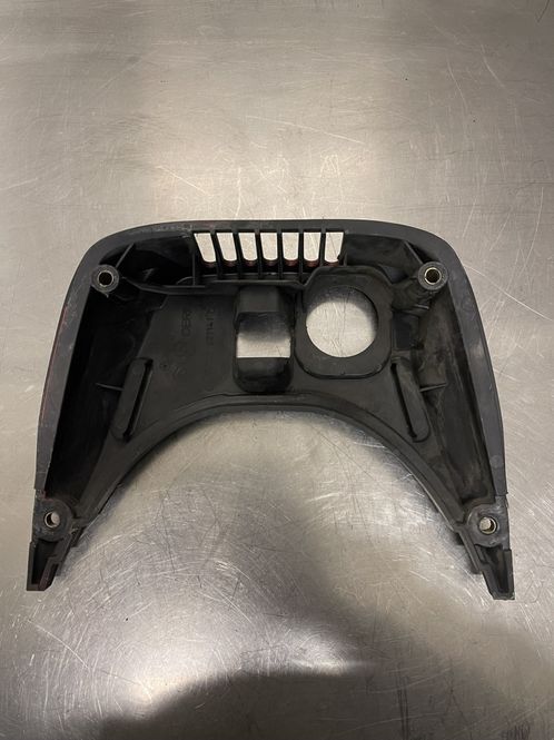 Hovedbilde Vespa GTS 250 2006 Tank deksel øvre 