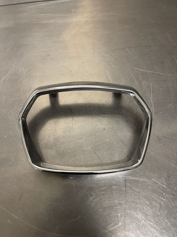 Vespa Sprint 50 Frontlykt pynteramme 