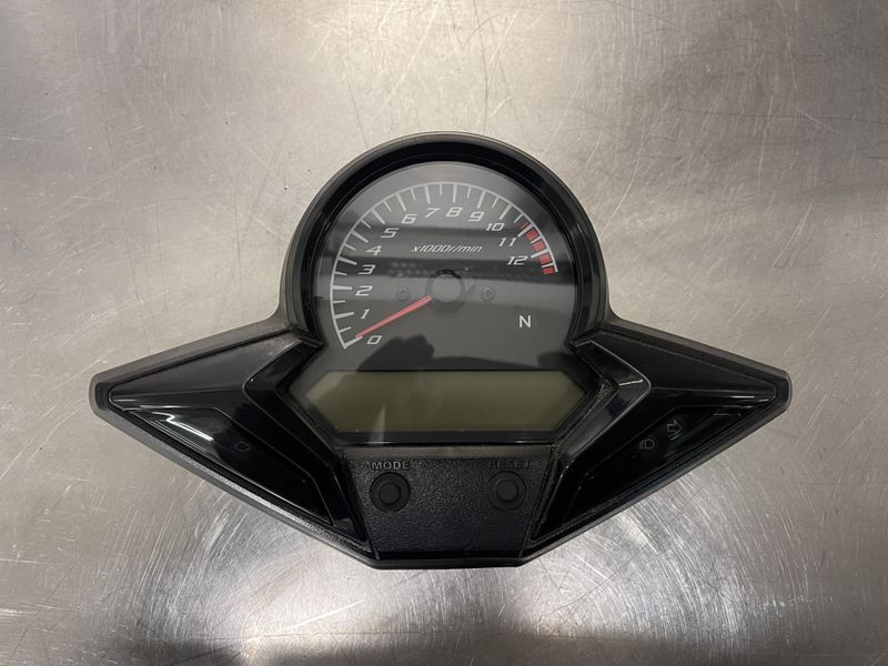 Honda CBR 125 2013 Speedometer/Instrument 