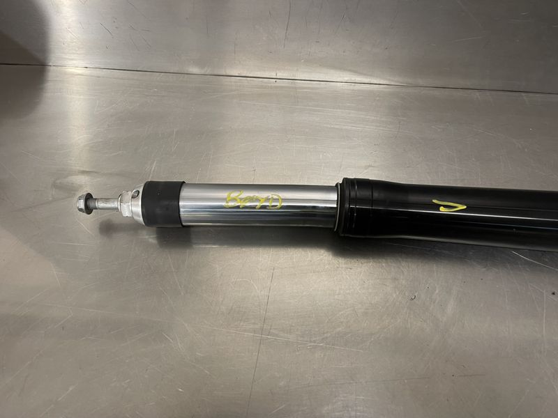 BMW R1250 GSA 2021 Gaffelbein venstre