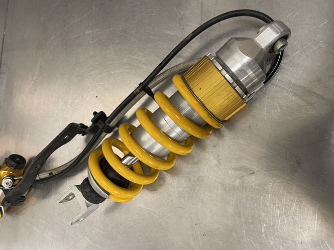 Hovedbilde Yamaha MT 09 2019 Bakdemper ohlins