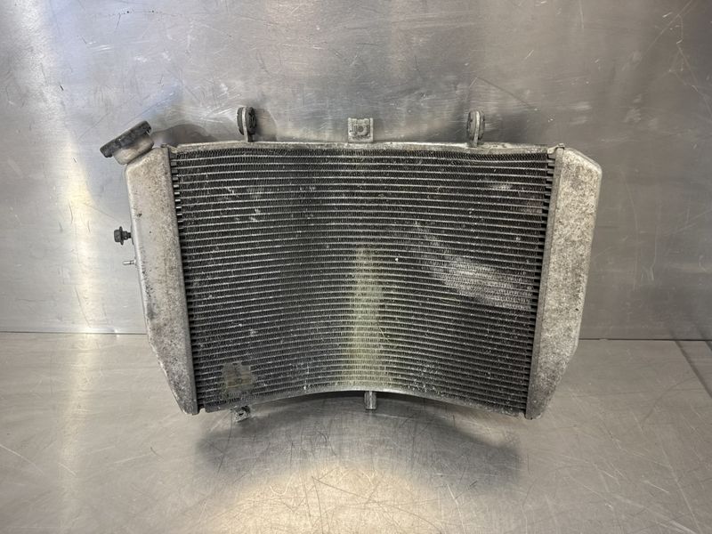 Suzuki GSXR 600 2005 K5 Radiator