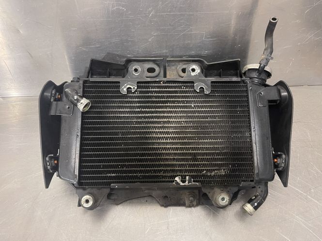 Hovedbilde KTM Duke 125 2017 Radiator