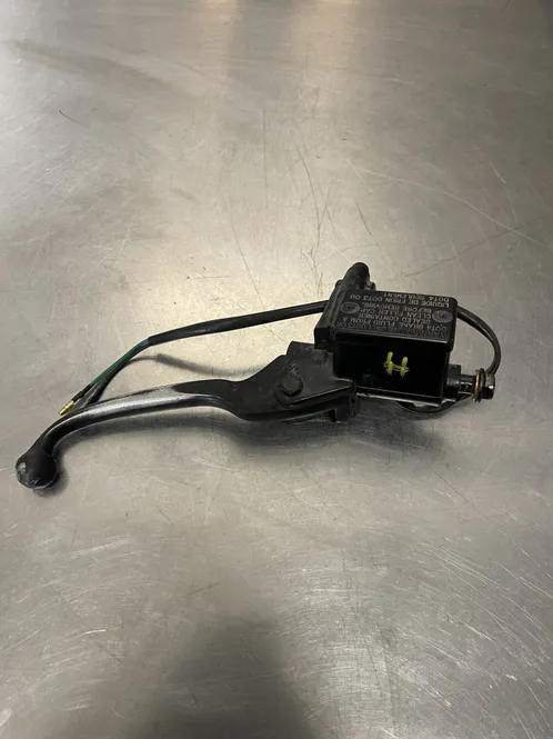 Hovedbilde Peugeot Kisbee 2014 4T Bremsepumpe frambrems