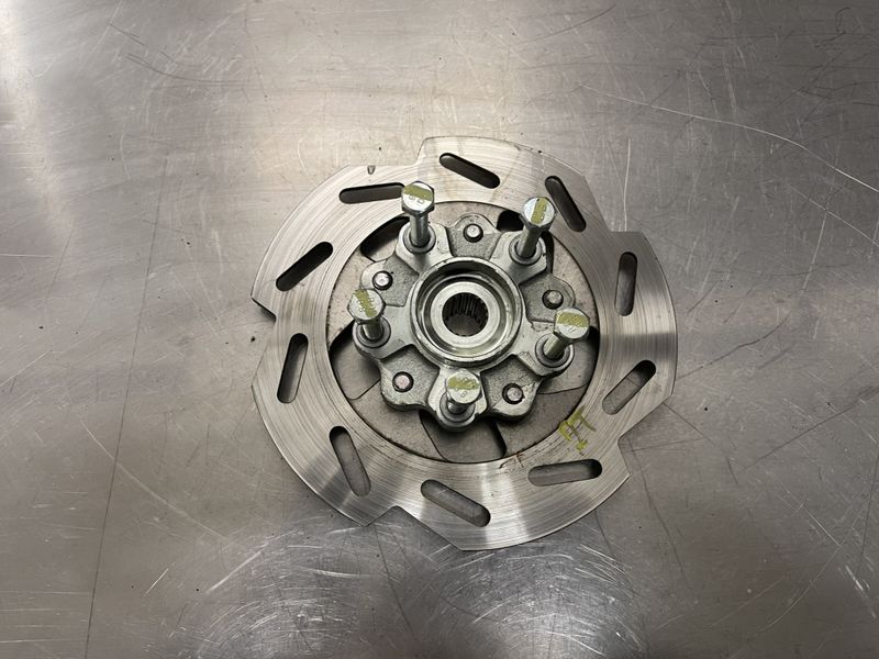 Peugeot Speedfight 4 Bremseskive bak med holder 