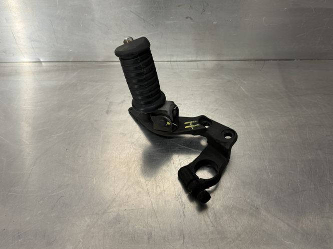 Hovedbilde Triumph Bonneville T100 2006 Fothviler fører m/brakett høyre