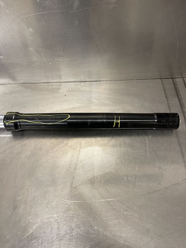 Yamaha MT125 2020-2025 Gaffelbein høyre
