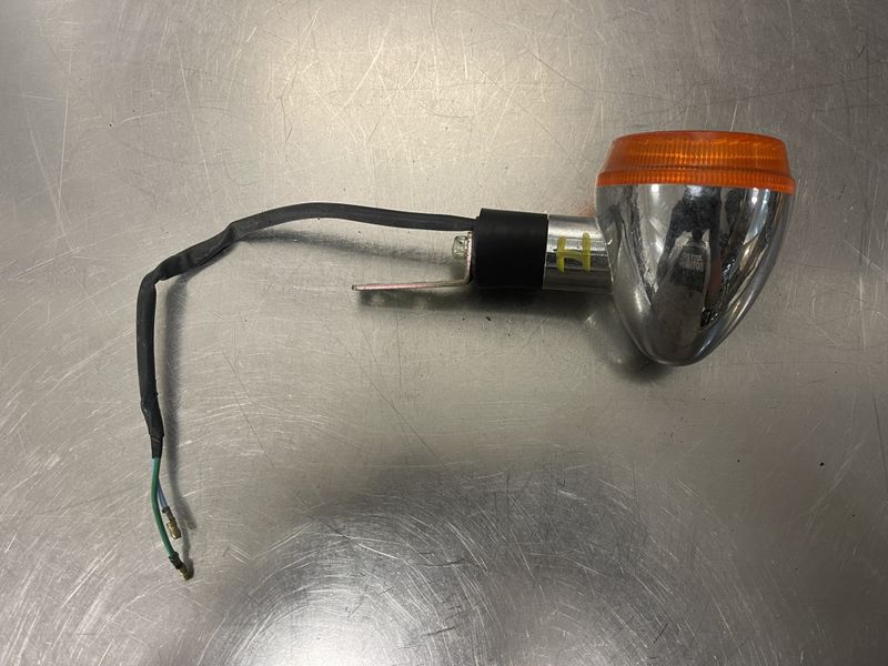 Honda Shadow VT750C 2000 Blinlys foran høyre