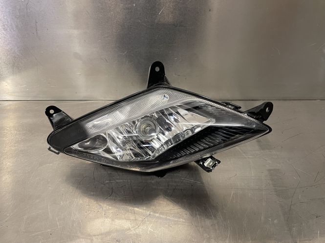 Hovedbilde Yamaha YZF R125 2008-2013 Frontlykt høyre